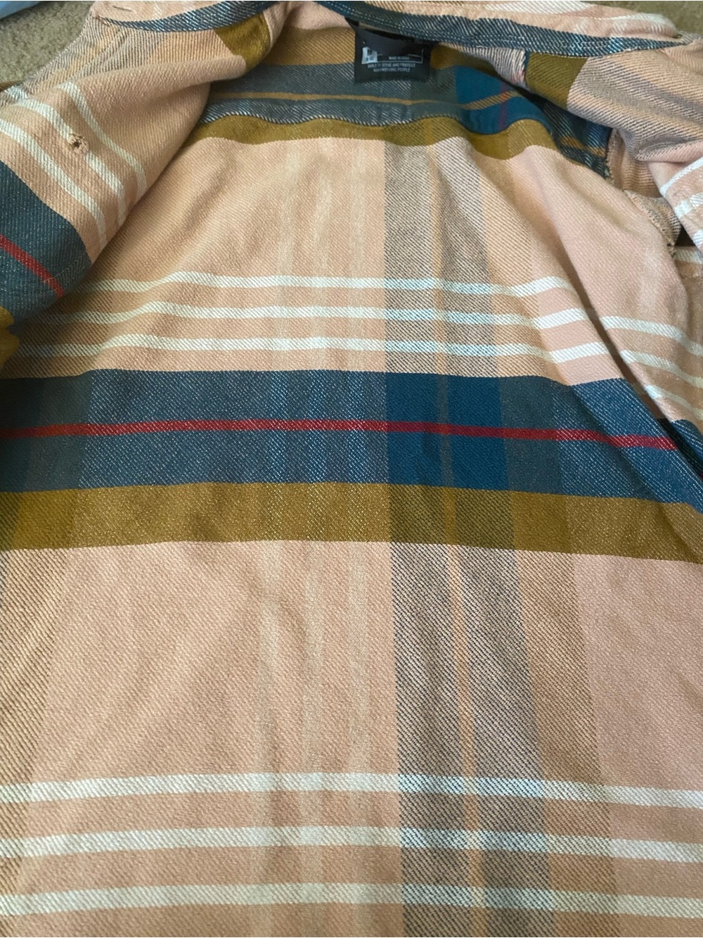 Carhartt Women's Loose Fit Heavyweight Twill Plaid Shirt- like new - Picture 7 of 8